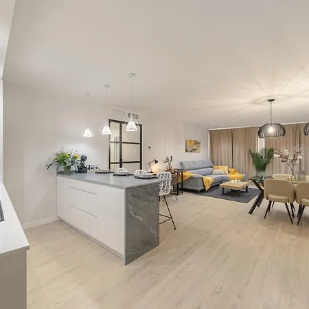 Avanti Murillo, Elegance & Comfort Apartment *