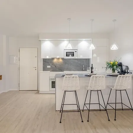 Avanti Murillo, Elegance & Comfort Apartment Seville